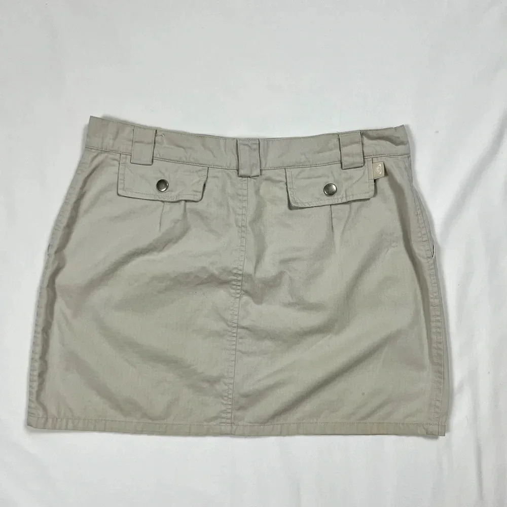 Y2K Roxy Mini Skirt - Picture 6 of 7